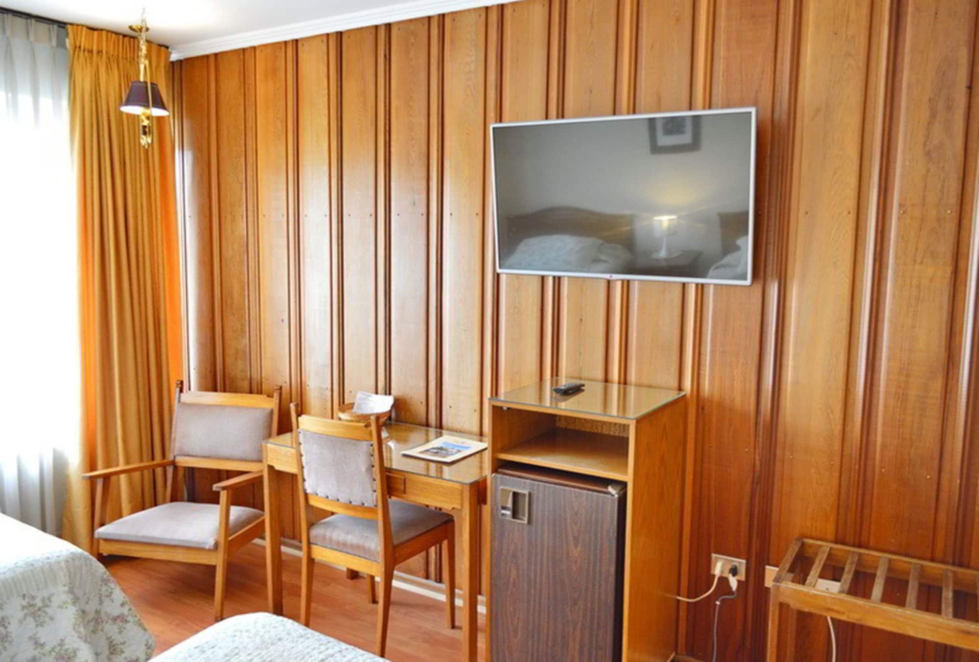 Hotel Melillanca Валдивия Екстериор снимка